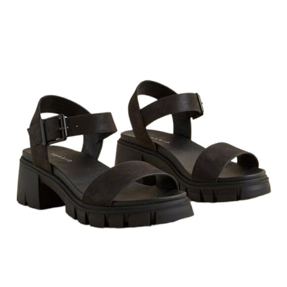 NWOT Torrid Black Lug Outsole Heel Sandal 12WW - Picture 2 of 10